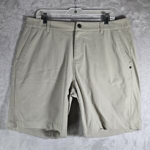 Vuori Meta Shorts Mens Chino Size 36 Tan Performance Stretch Technical 8" Inseam
